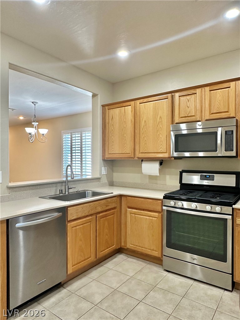 2603 Sargon Street Henderson, NV 89044 - Photo 10 of 25
