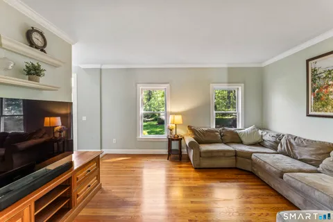 $950,000 | 38 Old Farm Hill Road, Newtown, CT 06470