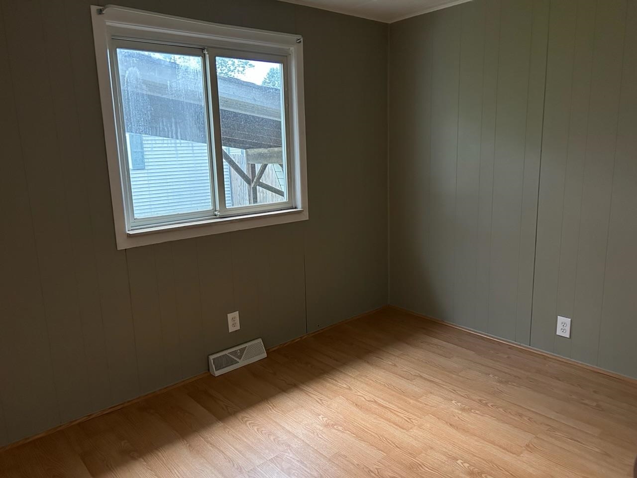 211 Glidden Road Beaverton, MI 48612 - Photo 9 of 15