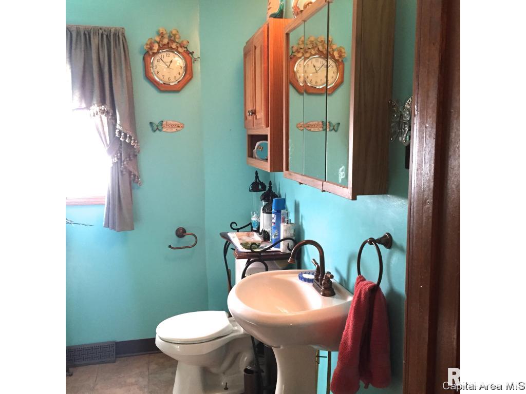 2180 South 12th Street Springfield, IL 62703 - Photo 13 of 17
