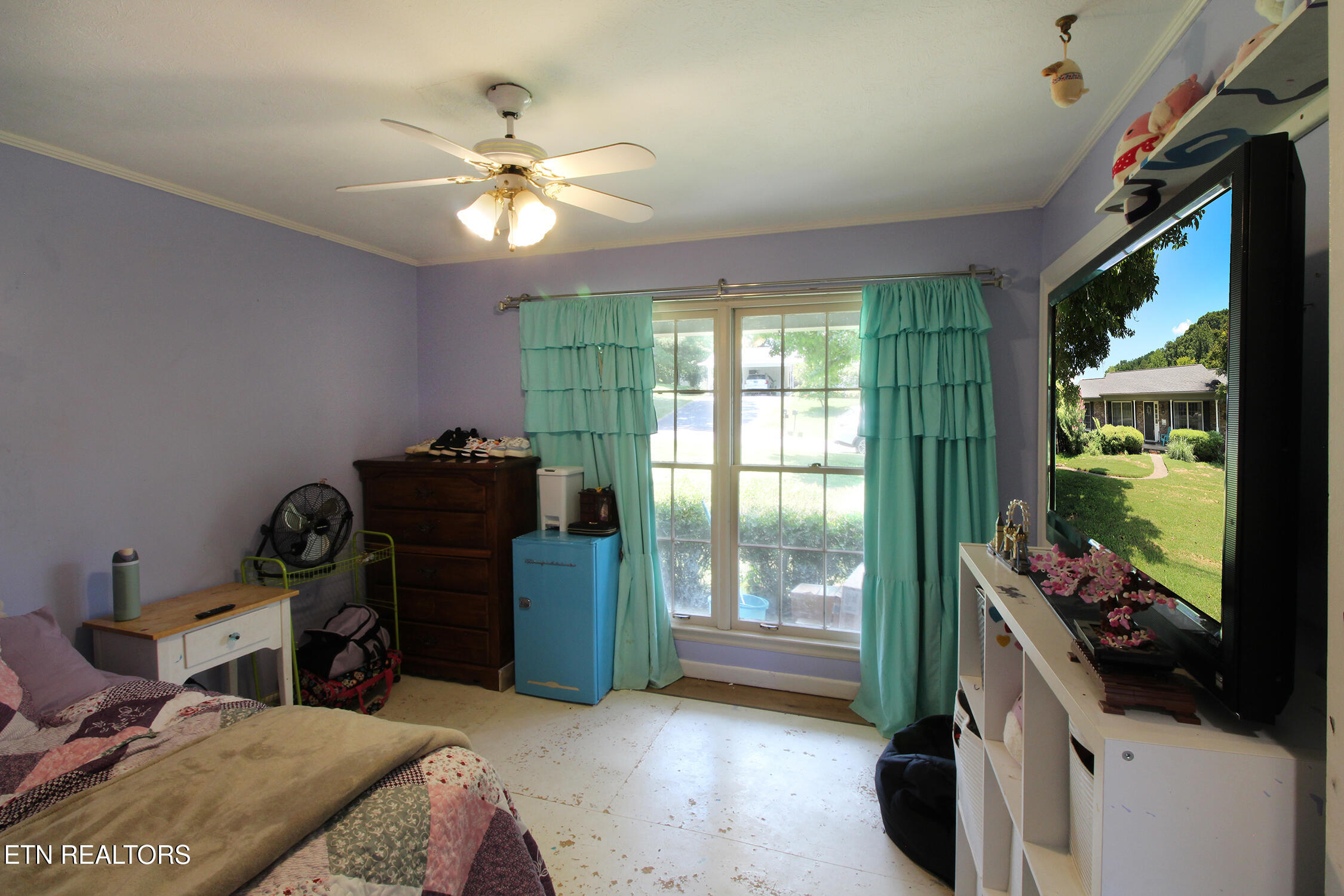 3718 Cherrylog Road Knoxville, TN 37921 - Photo 13 of 31 2nd Bedroom