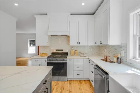 $999,999 | 17 Esplanade Drive, Patchogue, NY 11772