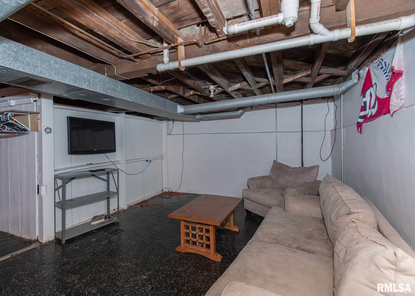 302 North Spring Street Atkinson, IL 61235 - Photo 20 of 25 Gallery Image 20