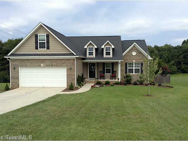 9023 Cook Farm Road Belews Creek, NC 27009 - Photo 1 of 16 Exterior Front.