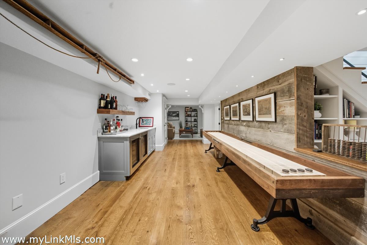 27 Clambelly Road Chilmark, MA 02535 - Photo 29 of 39 a view of a living room and dining room