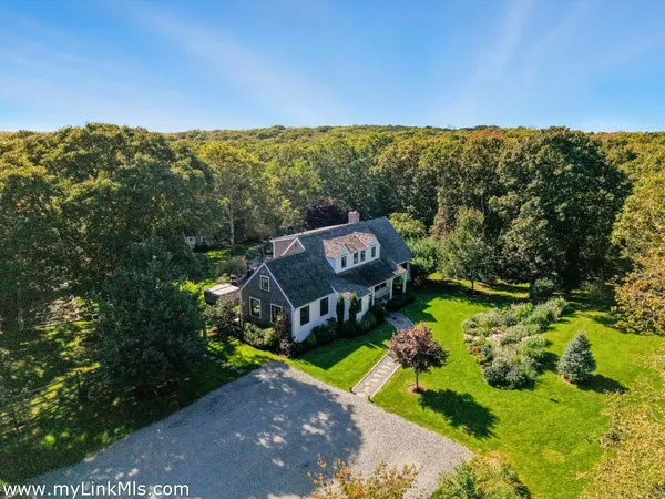 $3,395,000 | 27 Clambelly Road, Chilmark, MA 02535