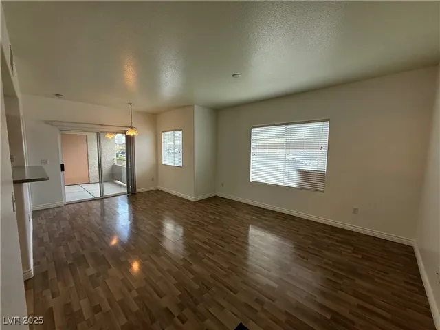 $1,295 | 4655 Gold Dust Avenue, Unit 124, Las Vegas, NV 89120