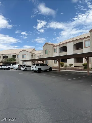 $1,295 | 4655 Gold Dust Avenue, Unit 124, Las Vegas, NV 89120
