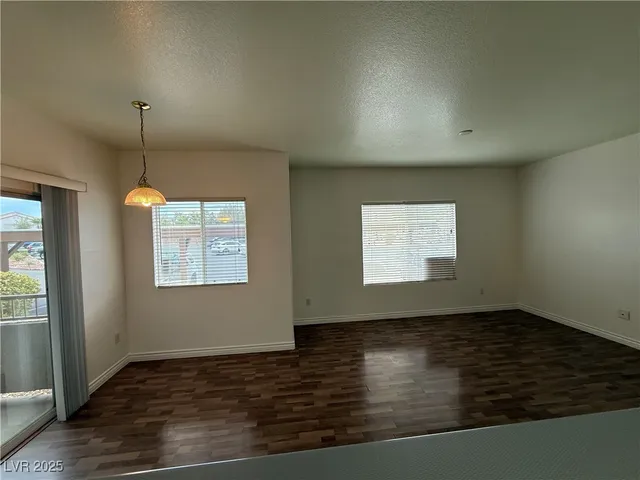 $1,295 | 4655 Gold Dust Avenue, Unit 124, Las Vegas, NV 89120