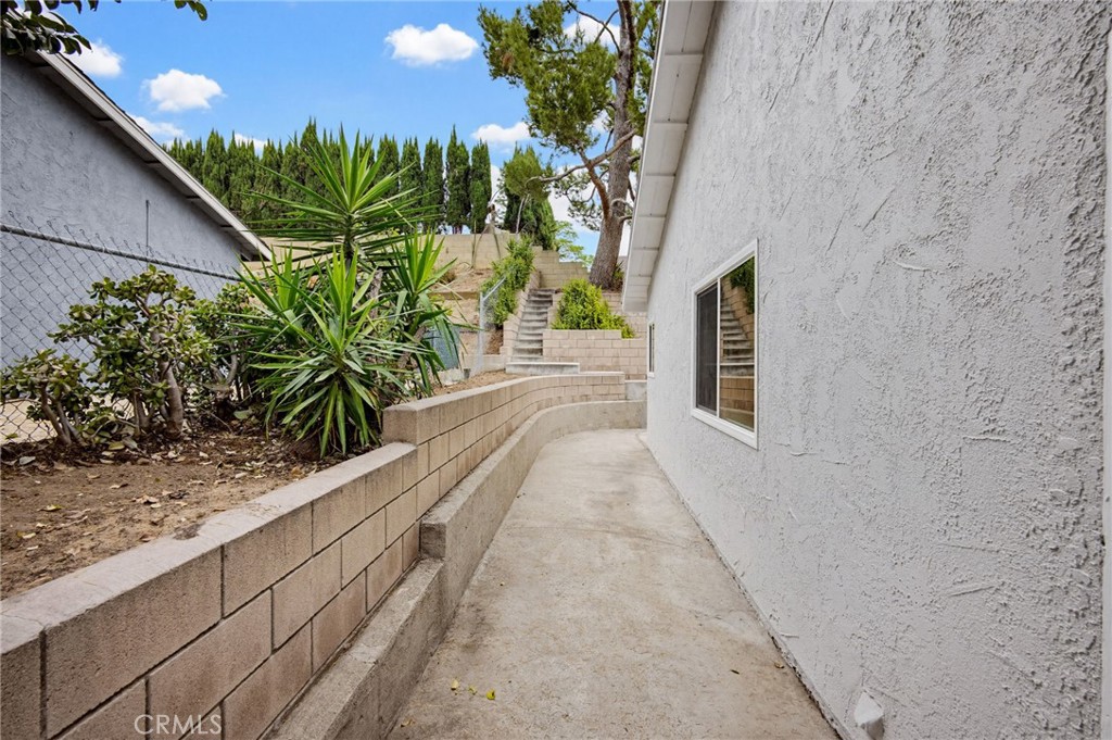 7355 Vineyard Avenue Rancho Cucamonga, CA 91730 - Photo 30 of 38 a view of a backyard