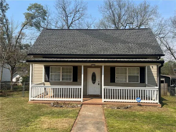 $160,000 | 145 Peachtree Street, Griffin, GA 30223