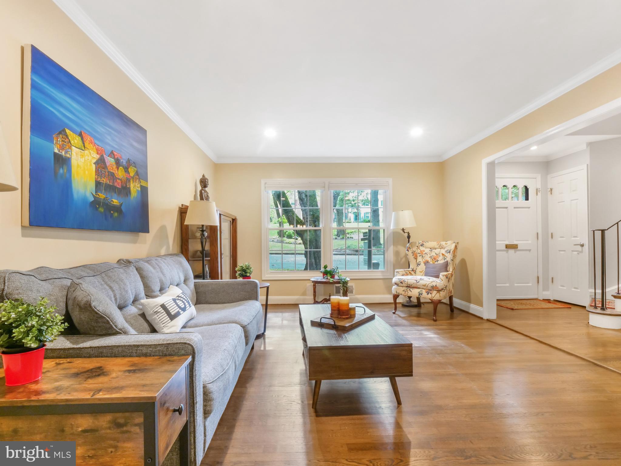 1835 Wainwright Drive Reston, VA 20190 - Photo 15 of 51 Look at the size of this living room