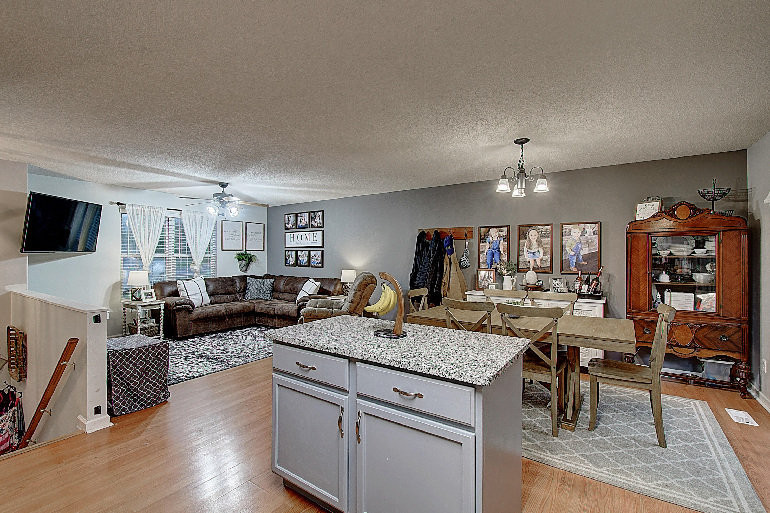 100 Merman Road Kingsport, TN 37663 - Photo 14 of 36 DSC_0163And8more