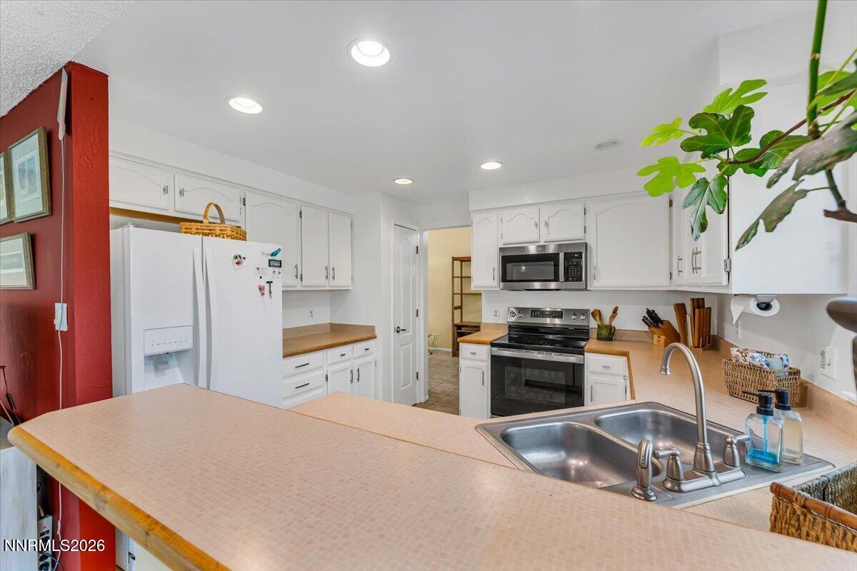 6325 Blue Lakes Court Reno, NV 89523 - Photo 13 of 38 12-6325 Blue Lakes Ct Reno NV 89523 (12