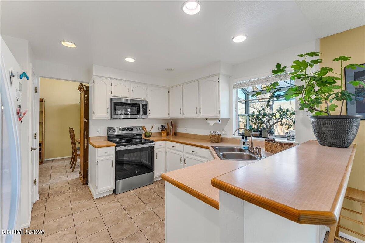 6325 Blue Lakes Court Reno, NV 89523 - Photo 14 of 38 13-6325 Blue Lakes Ct Reno NV 89523 (13