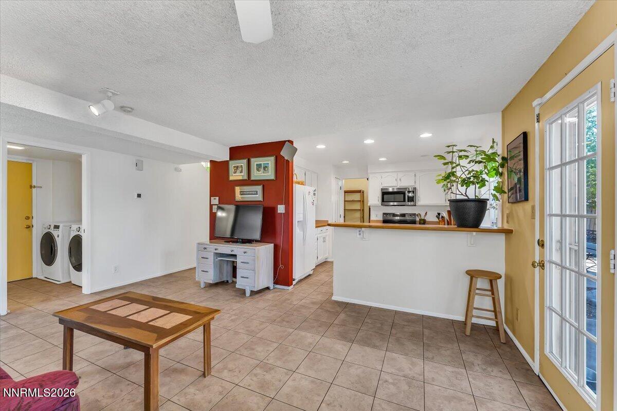 6325 Blue Lakes Court Reno, NV 89523 - Photo 17 of 38 16-6325 Blue Lakes Ct Reno NV 89523 (16