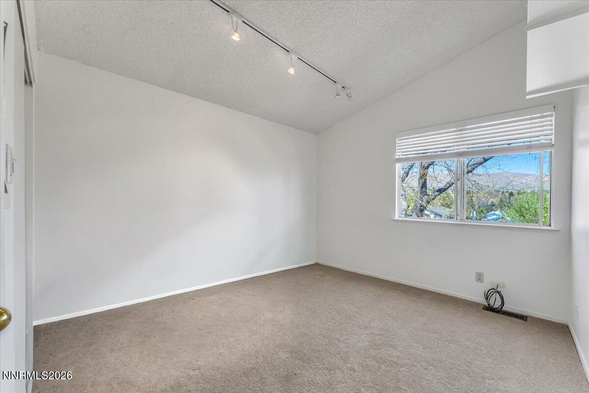 6325 Blue Lakes Court Reno, NV 89523 - Photo 22 of 38 21-6325 Blue Lakes Ct Reno NV 89523 (21