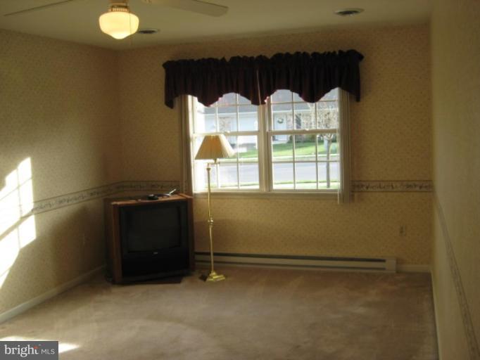 18024 Pin Oak Road Hagerstown, MD 21740 - Photo 14 of 30 Bedroom #3