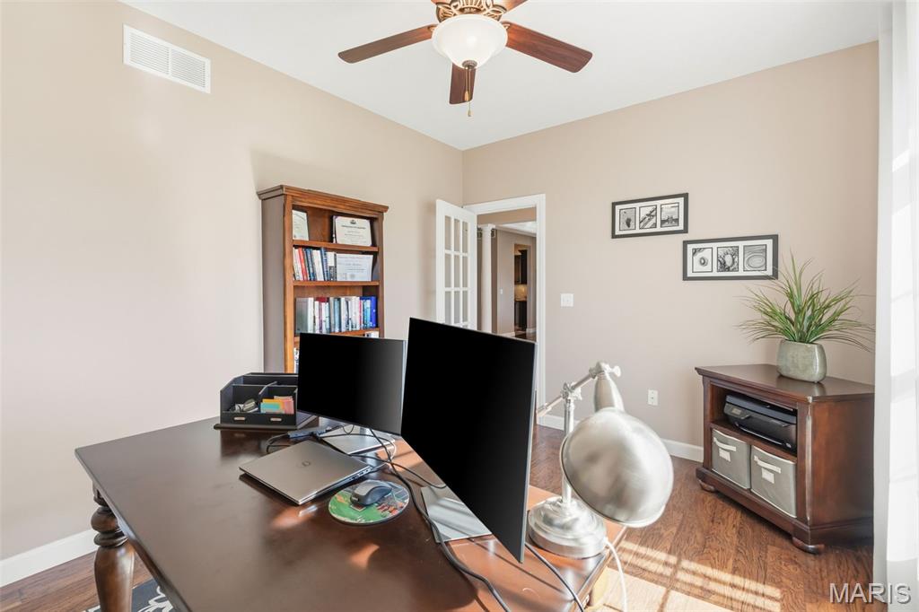 1508 Shadow Ridge Columbia, IL 62236 - Photo 12 of 72 Gallery Image 12