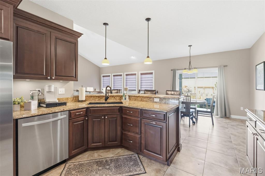 1508 Shadow Ridge Columbia, IL 62236 - Photo 25 of 72 Gallery Image 25