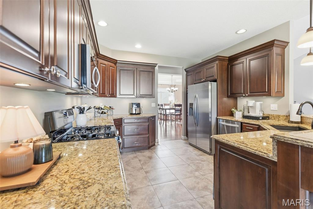 1508 Shadow Ridge Columbia, IL 62236 - Photo 26 of 72 Gallery Image 26