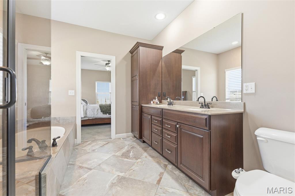 1508 Shadow Ridge Columbia, IL 62236 - Photo 39 of 72 Gallery Image 39