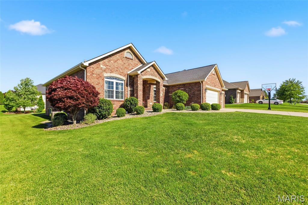 1508 Shadow Ridge Columbia, IL 62236 - Photo 6 of 72 Gallery Image 6