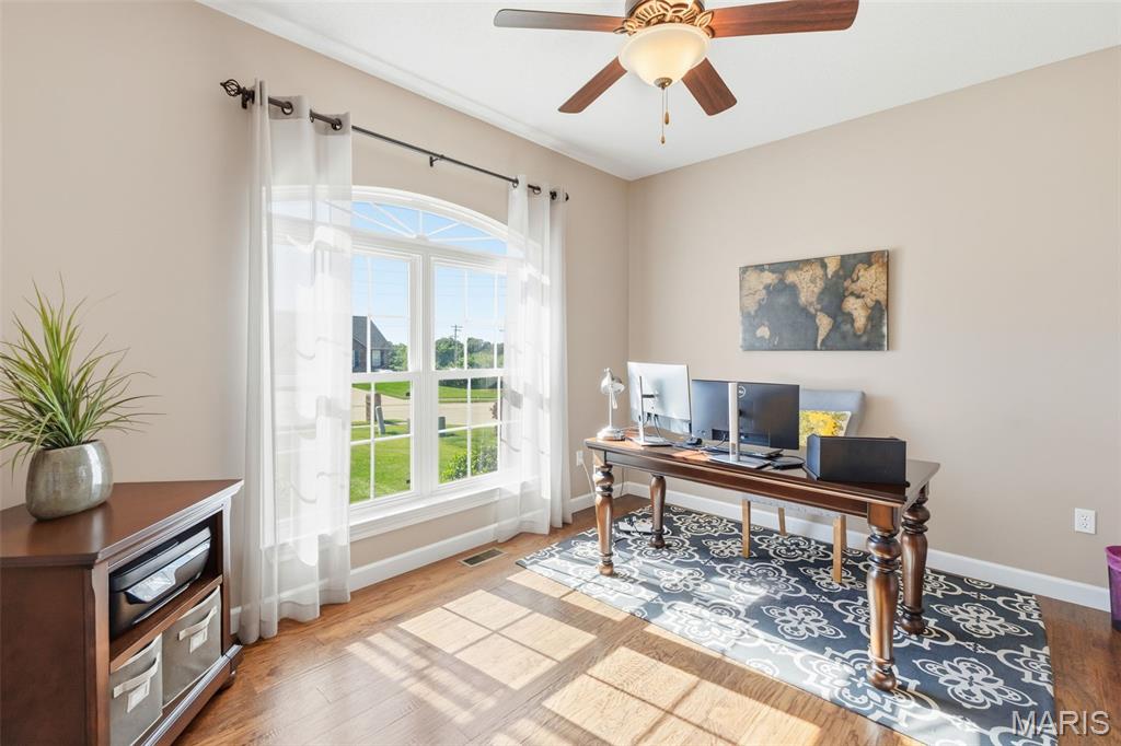 1508 Shadow Ridge Columbia, IL 62236 - Photo 10 of 72 Gallery Image 10