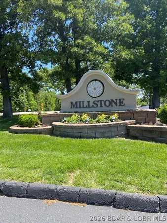 $389,000 | 18130 Millstone Cv Road, Unit 447, Gravois Mills, MO 65037