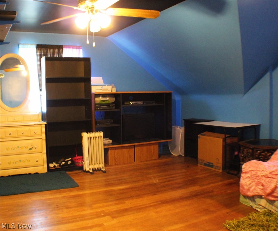 5411 Ridgewood Avenue Parma, OH 44129 - Photo 16 of 27 Hardwood floors