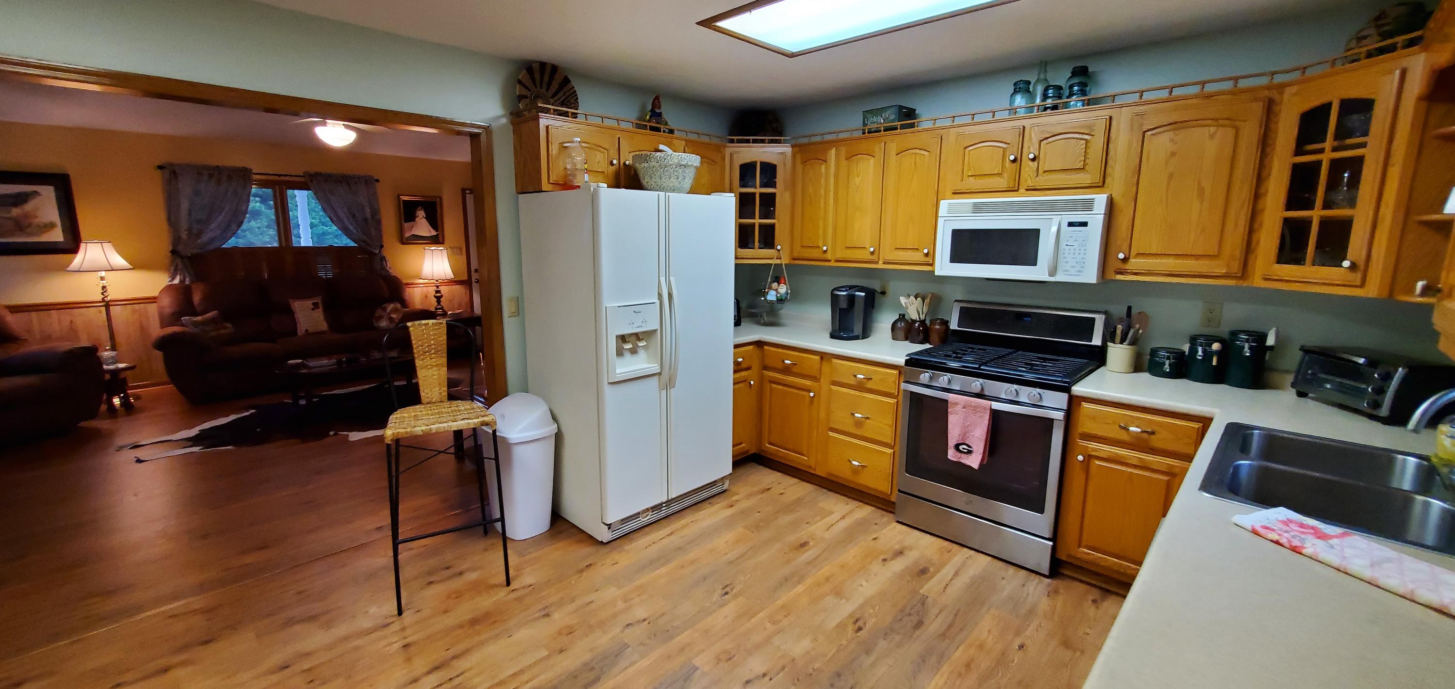503 Old Genesis Road Crossville, TN 38571 - Photo 13 of 30 20201009_162456
