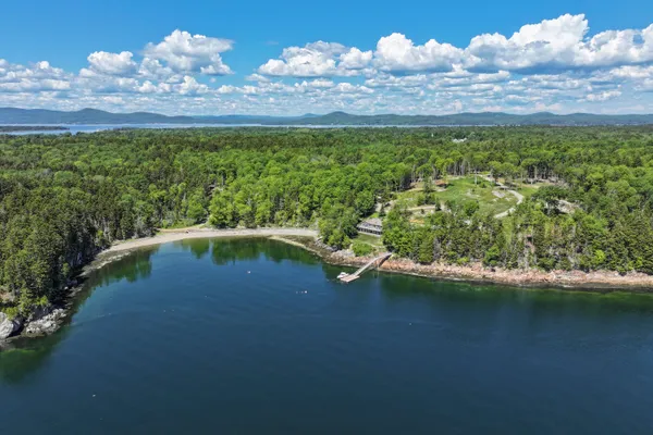 $3,495,000 | 118 East Shore Drive, Islesboro, ME 04848