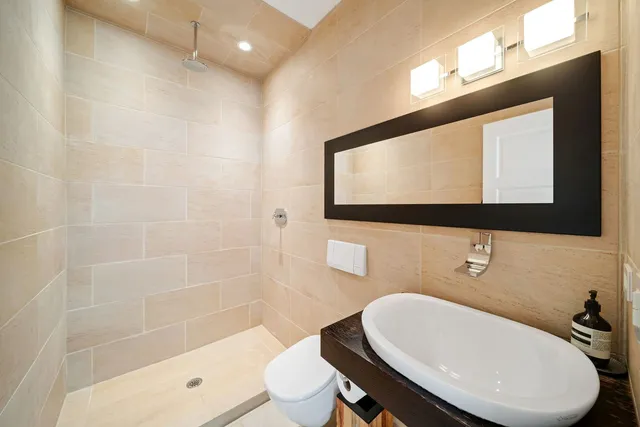 $8,995 | 3444 North Halsted Street, Unit PH, Chicago, IL 60657