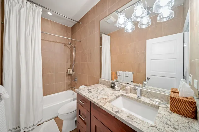 $8,995 | 3444 North Halsted Street, Unit PH, Chicago, IL 60657