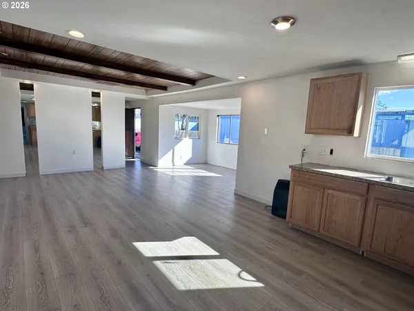 $52,000 | 4475 Daisy Street, Springfield, OR 97478