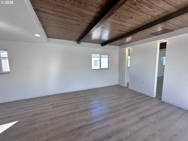 $52,000 | 4475 Daisy Street, Springfield, OR 97478