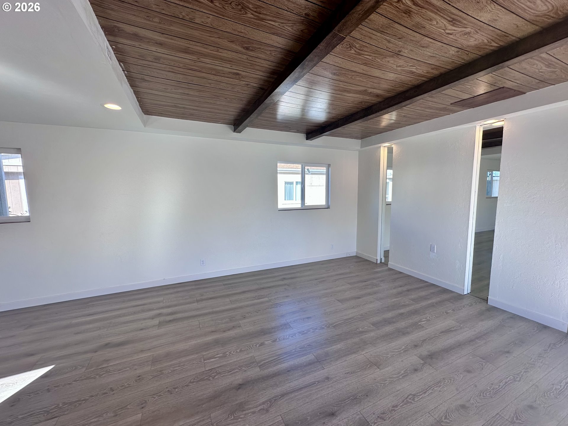 4475 Daisy Street Springfield, OR 97478 - Photo 10 of 17 Gallery Image 10