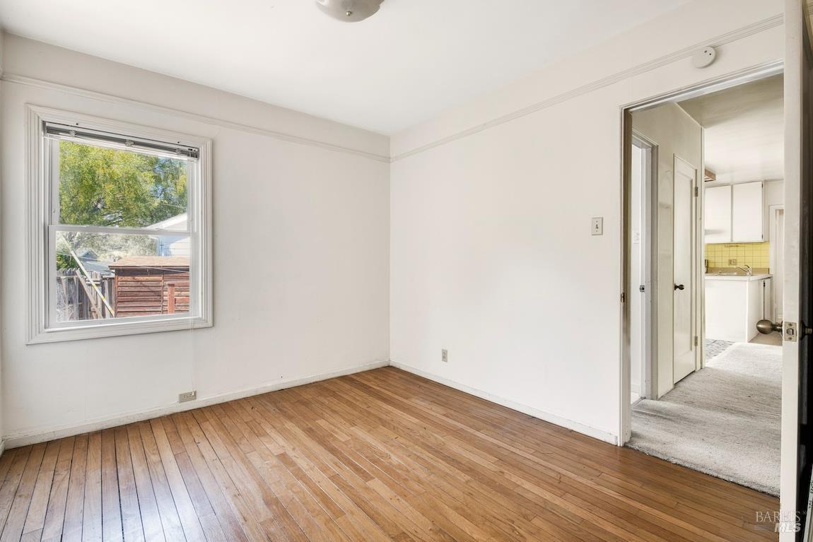 25 Redding Way San Rafael, CA 94901 - Photo 10 of 34 Gallery Image 10