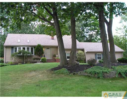 1 Whitewood Road Edison, NJ 08820 - Photo 1 of 10 Gallery Image 1