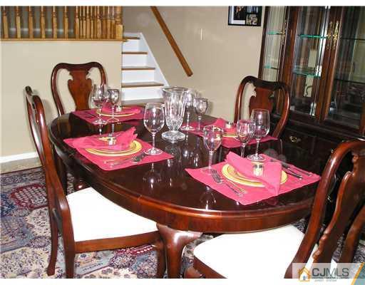 1 Whitewood Road Edison, NJ 08820 - Photo 3 of 10 Gallery Image 3