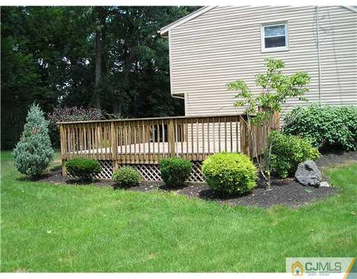 1 Whitewood Road Edison, NJ 08820 - Photo 8 of 10 Gallery Image 8
