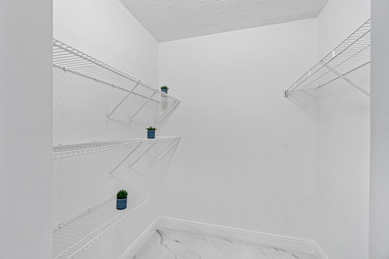 7301 Amberly Lane, Unit 107 Delray Beach, FL 33446 - Photo 22 of 51 031-7301AmberlyLane-DelrayBeach-FL-33446