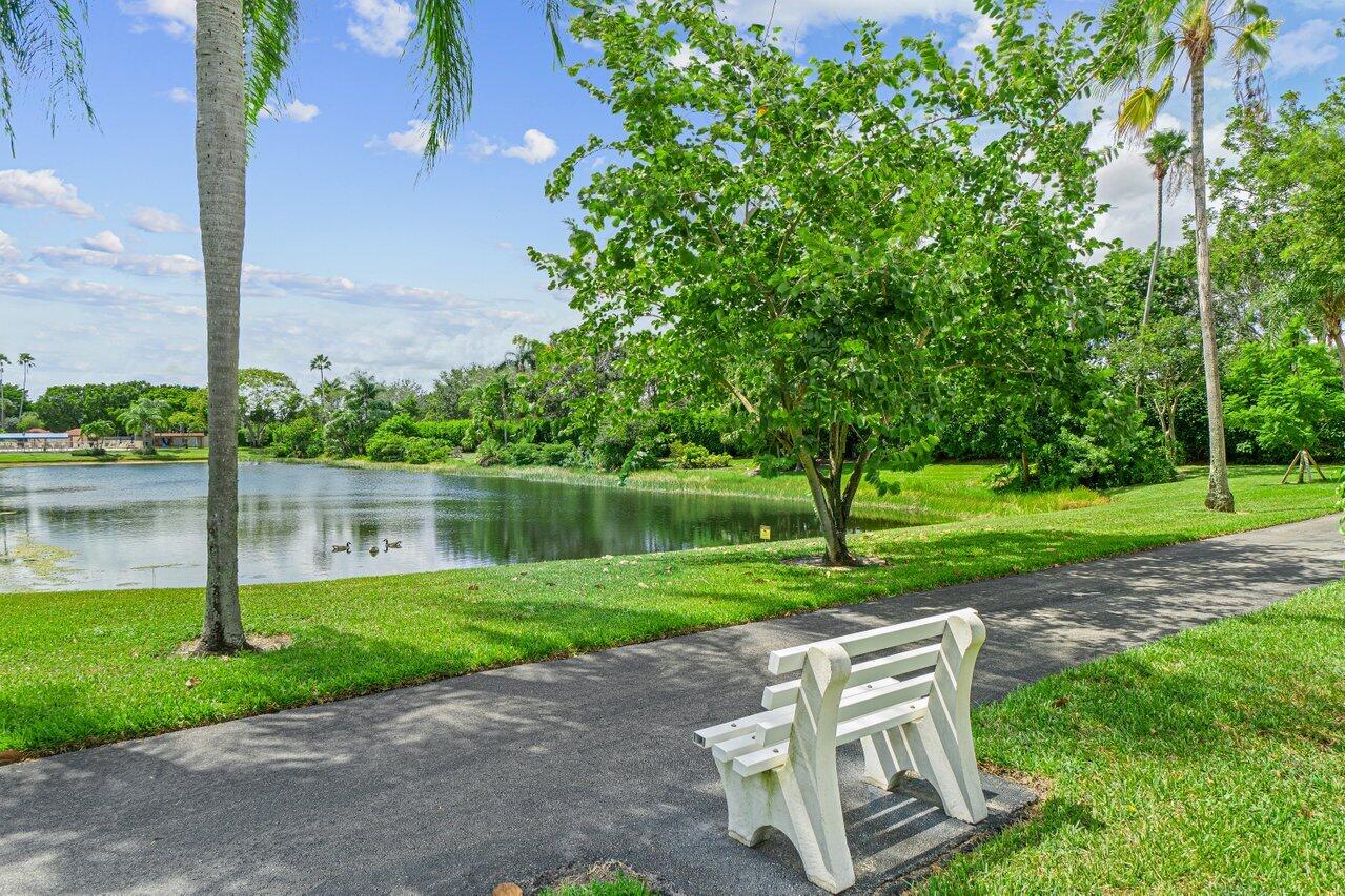 7301 Amberly Lane, Unit 107 Delray Beach, FL 33446 - Photo 36 of 51 035-7301AmberlyLane-DelrayBeach-FL-33446