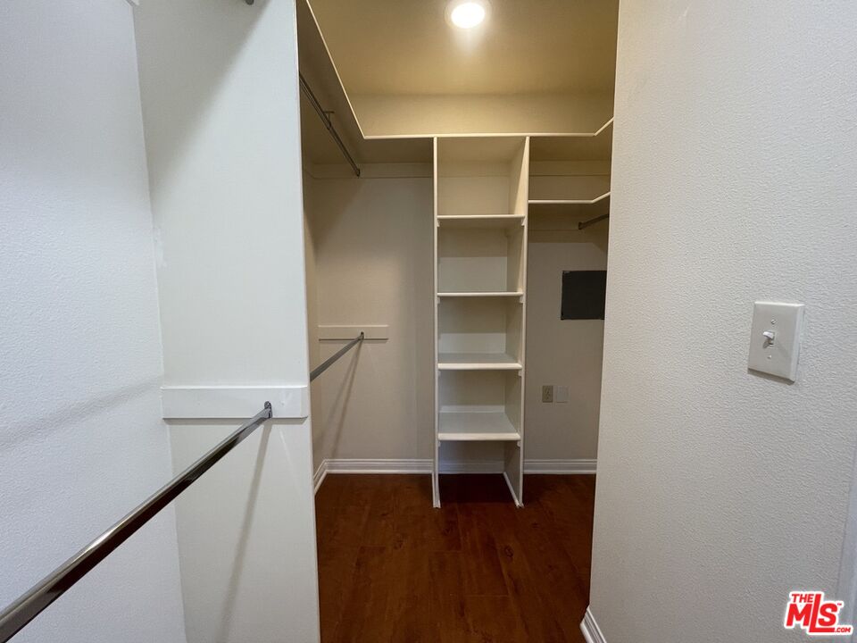 15024 West Magnolia Boulevard, Unit 105 Sherman Oaks, CA 91403 - Photo 24 of 29