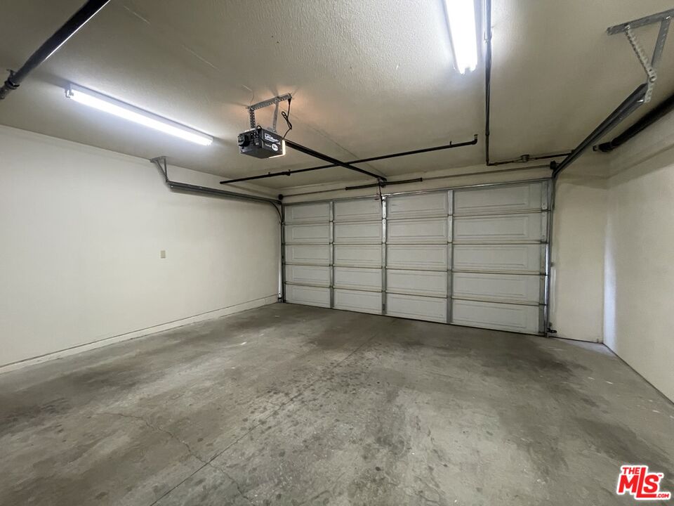 15024 West Magnolia Boulevard, Unit 105 Sherman Oaks, CA 91403 - Photo 28 of 29