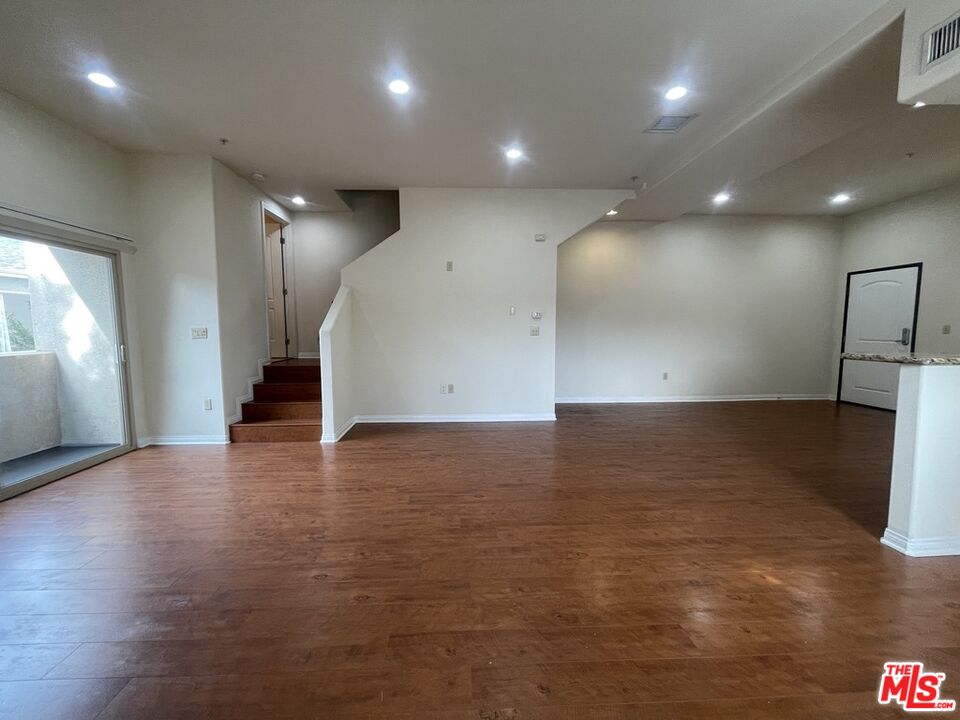 15024 West Magnolia Boulevard, Unit 105 Sherman Oaks, CA 91403 - Photo 10 of 29