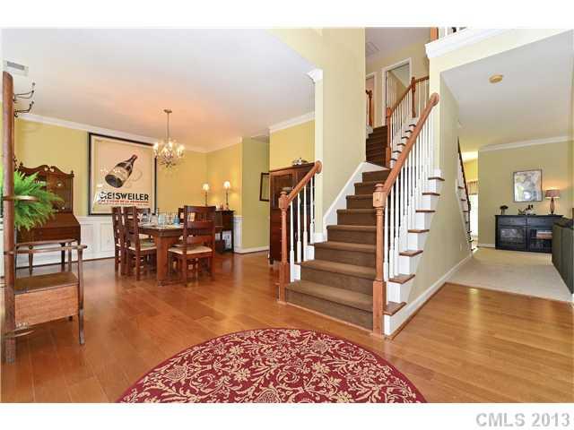 1609 Ivy Bluff Way Matthews, NC 28105 - Photo 2 of 16