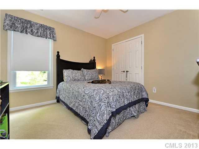 1609 Ivy Bluff Way Matthews, NC 28105 - Photo 12 of 16