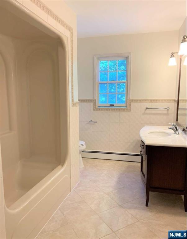 424 Eton Court Ridgewood, NJ 07450 - Photo 12 of 16