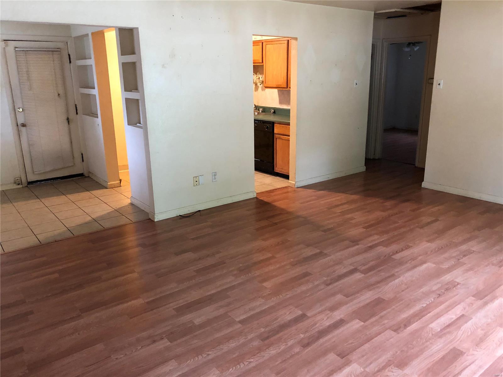 3848 Woodson Road St. Louis, MO 63134 - Photo 3 of 13 Gallery Image 3